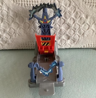 Hot Wheels  Track Builder Flip Tower  Stunt discontinued 2013 Mattel