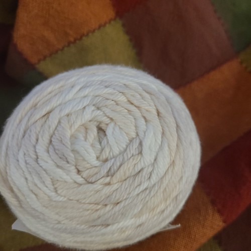 Lot of 8 Cotton Yarn 2 Extra Large Rolls And 6 Regular Size Rolls Bernart Sugar - Picture 14 of 16