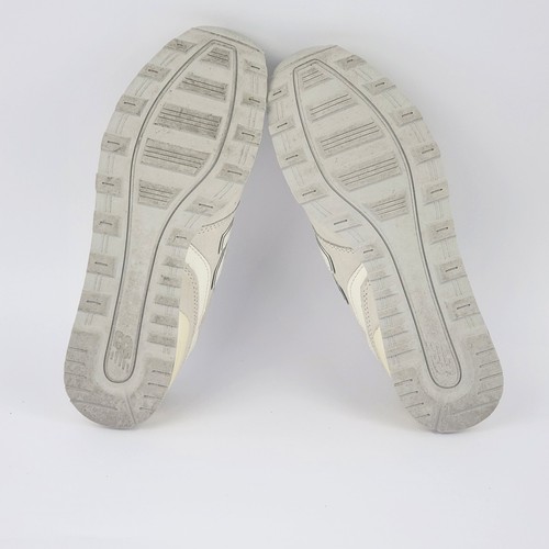 Unisex New Balance Beige Suede Lace Up M7.5 or W9 Low Top Athletic Sneakers - Picture 8 of 8