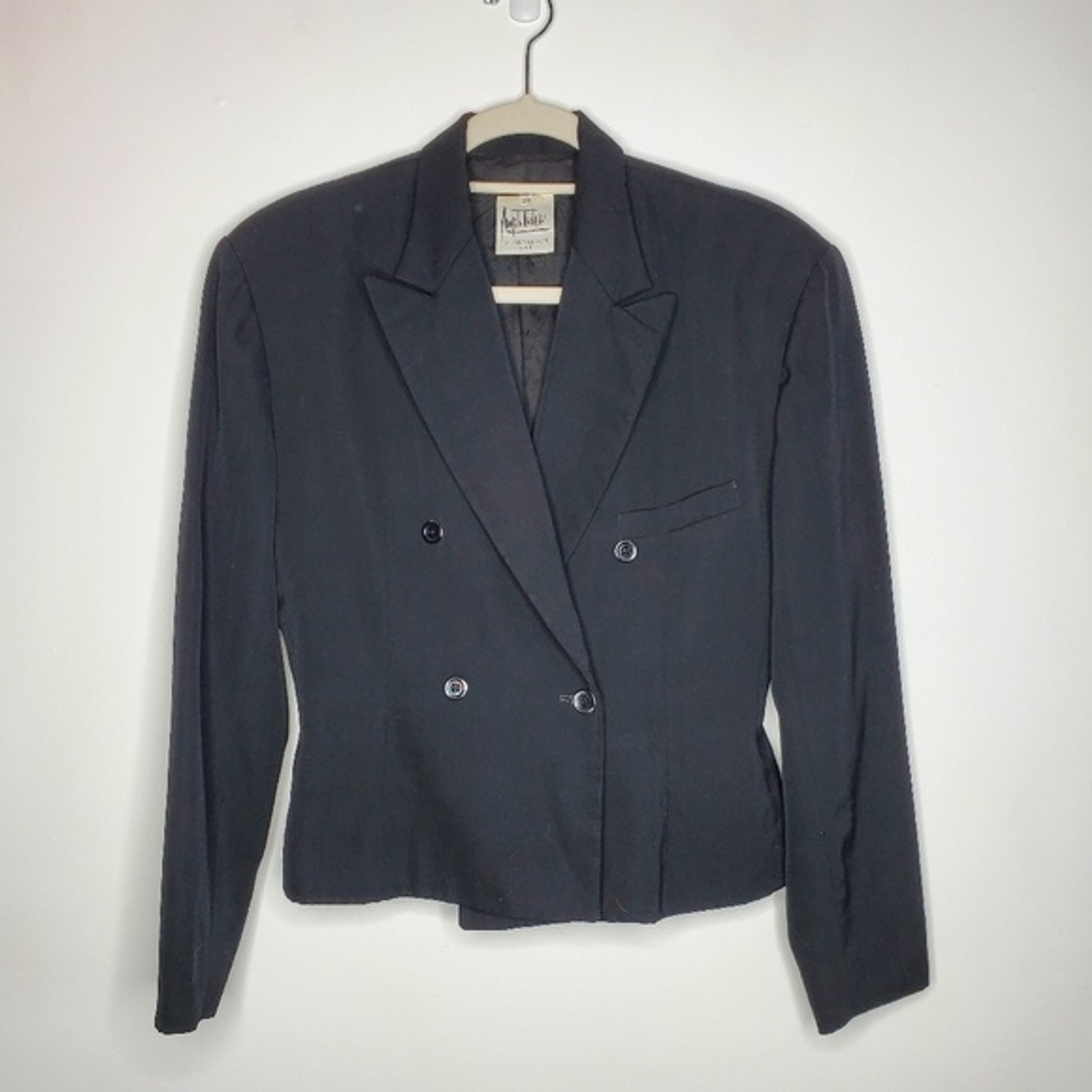 VINTAGE Angelo Tarlazzi Black Wool Cropped Dinner Jacket Size 38