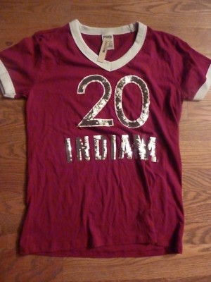 T-shirt Victoria's Secret PINK Bling Wildcats - Décolleté V - Taille Régulière - Neuf Avec étiquettes