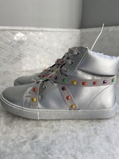 SAM EDELMAN GIRLS HIGH TOP SILVER SHOES SNEAKERS RAINBOW STUDS SIZE 4 NWOB
