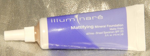 Illuminare - Mattifying Mineral Foundation SPF 20 Amalfi Alabaster .5 oz NEW - Picture 3 of 5