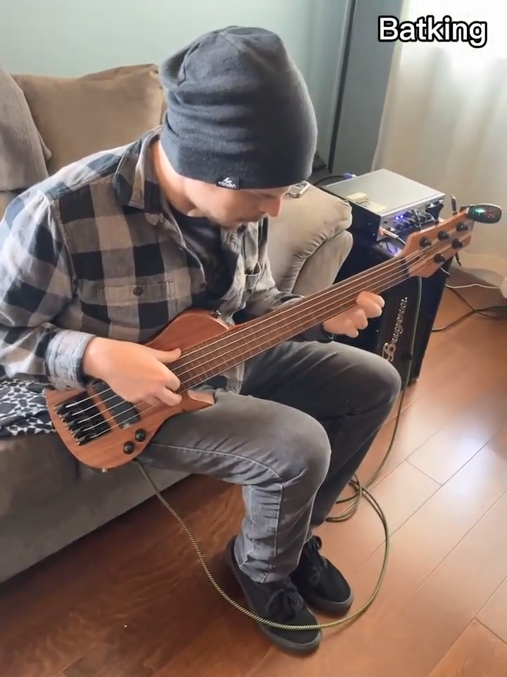 Batking Travel Mini Electric Bass Guitar Without Fret Only Fret