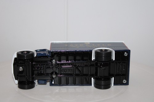 Corgi #97781 Tate & Lyle Set - Foden Tanker & Bedford O Series  Limited Edition - Picture 10 of 11