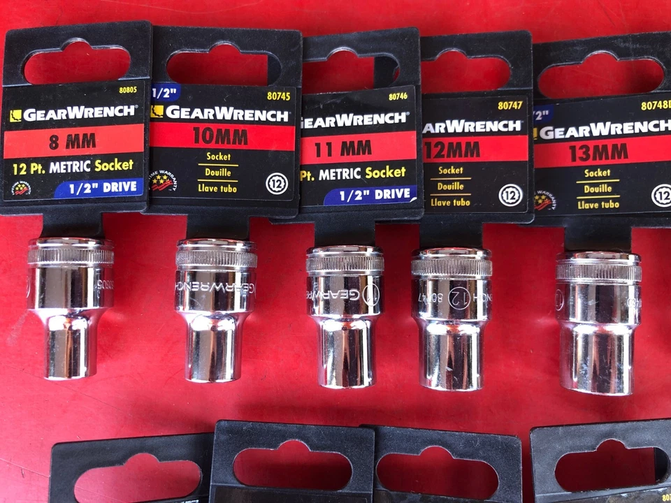 LOT OF 21 GEARWRENCH METRIC 1/2" DRIVE SHALLOW CHROME SOCKETS SET 8MM UP TO 36MM - Image 2 of 4