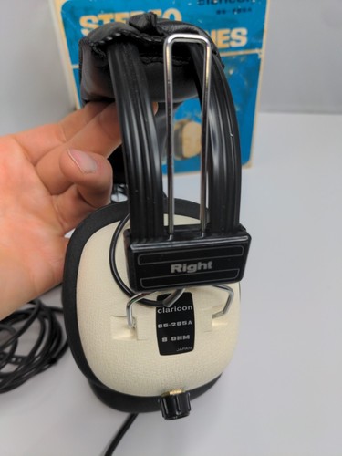 Claricon Stereo Headphones VINTAGE 85-285A TESTED D2 - Picture 5 of 8