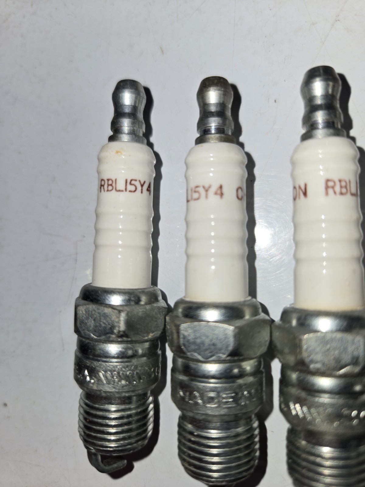 Qty 8 RBL15Y4 Champion Spark Plug New Old Stock