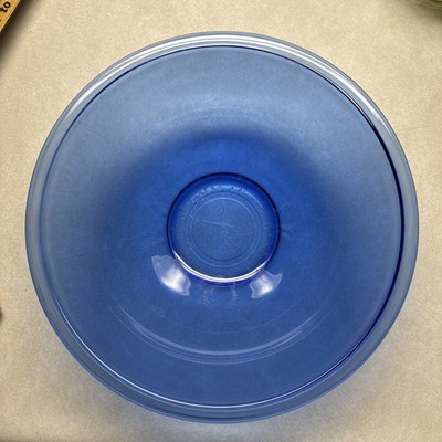 Pyrex ''Originals Cobalt'' 10 Inch  Mixing Bowl beautiful blue 