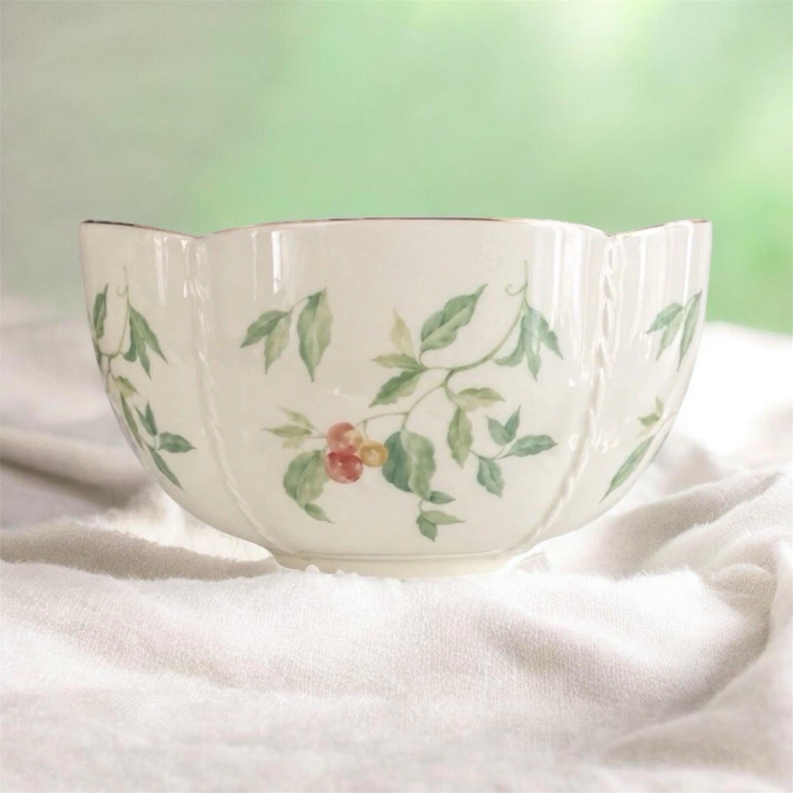 Lenox Morningside Cottage Bowl Ivory Porcelain Floral Gold Trim Elegant USA