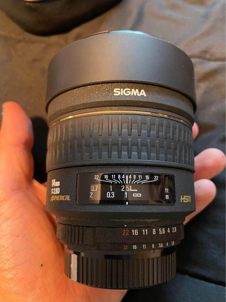 SIGMA シグマ 14mm f/2.8 EX ASPHERICAL HSM Amazon.com : Sigma 14mm f/2.8 EX HSM RF Aspherical Ultra