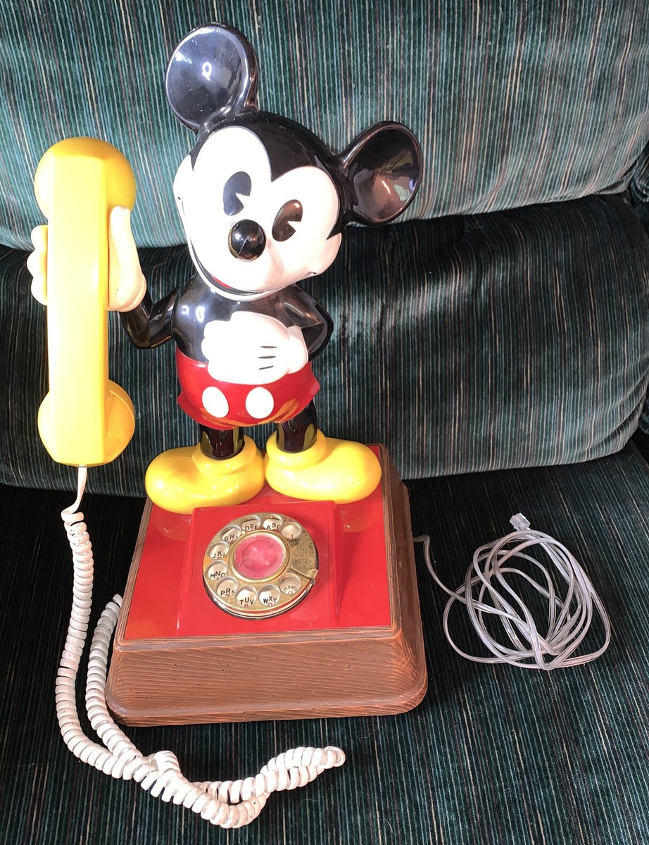 Disney THE MICKEY MOUSE PHONE ミッキーマウス電話機 Disney 5.91-in Lighted Musical Toys Figurine in the Christmas