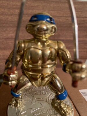 TMNT playmates レオナルド スタチュー フィギュア TMNT playmates レオナルド スタチュー フィギュア Amazon.com