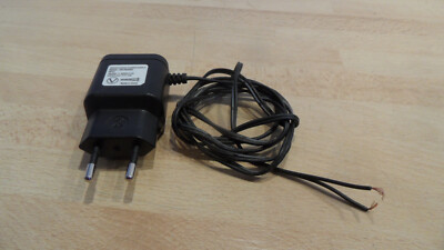 Switch Mode Power Supply Adapter Netzteil Netzgerät EML0600500 6V  0,5A    n564