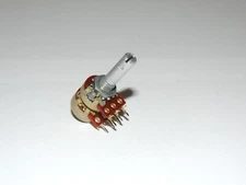 Sansui AU-717 AU-517   Rotary Switch Bass/Treble   1015230