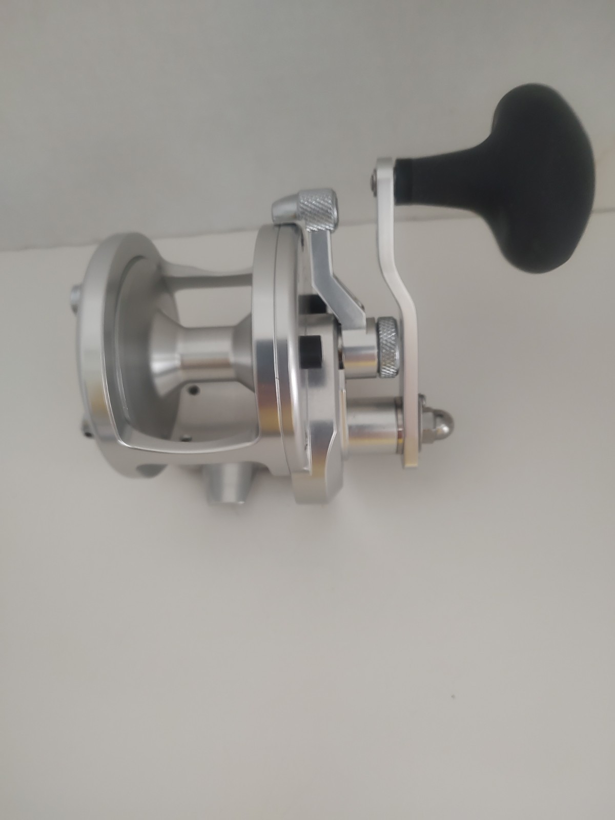 Avet Jx 6.0 MC RH  Silver Lever Drag Right handed real
