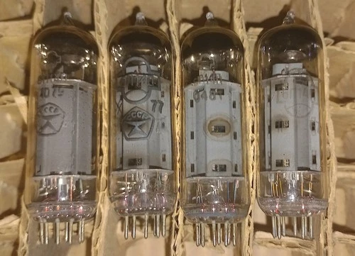 4 x REFLECTOR 6P14P  EL84 6BQ5 Tubes