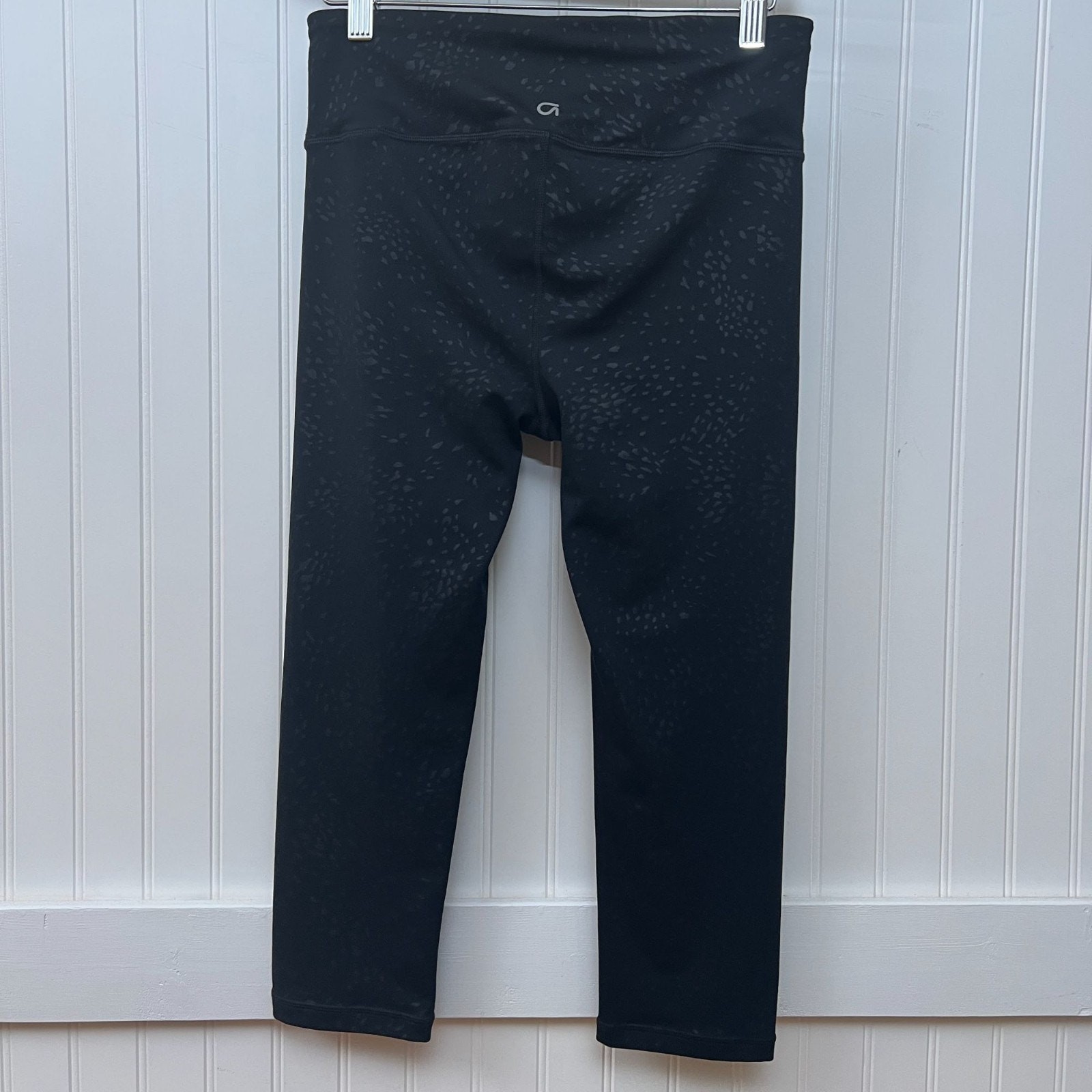 Gap Fit Eclipse Black Splatter Pattern Leggings A… - image 3