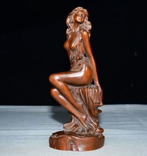 Exquisite Small Leaf Boxwood Mountain Beauty Ornament