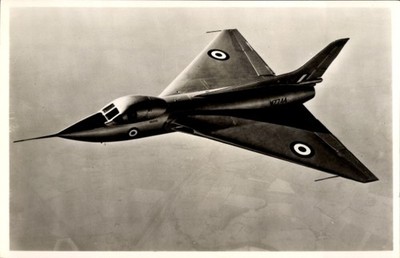 Ak Britisches Militärflugzeug Roe AVRO 707C - 4487155