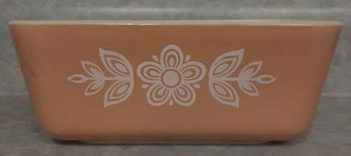 Vintage Pyrex Ovenware Mini Loaf Pan 0502 1 1/2 Pint Mustard Yellow