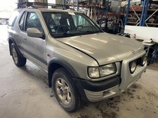 Feu arrière Opel FRONTERA