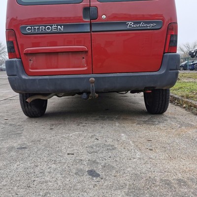 Citroen Berlingo M59 Stossstange Stossfänger Bumper hinten unlackiert 
