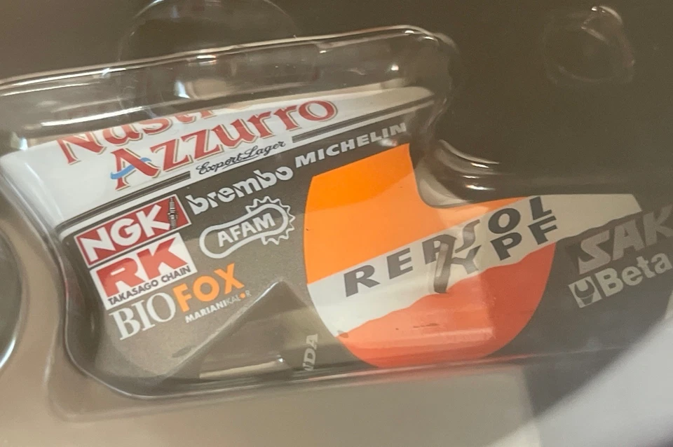 Rossi Model bike Honda NSR 500 Nastro 500 GP 2001 Minichamps 122 016146 1:12th - Image 3 of 4