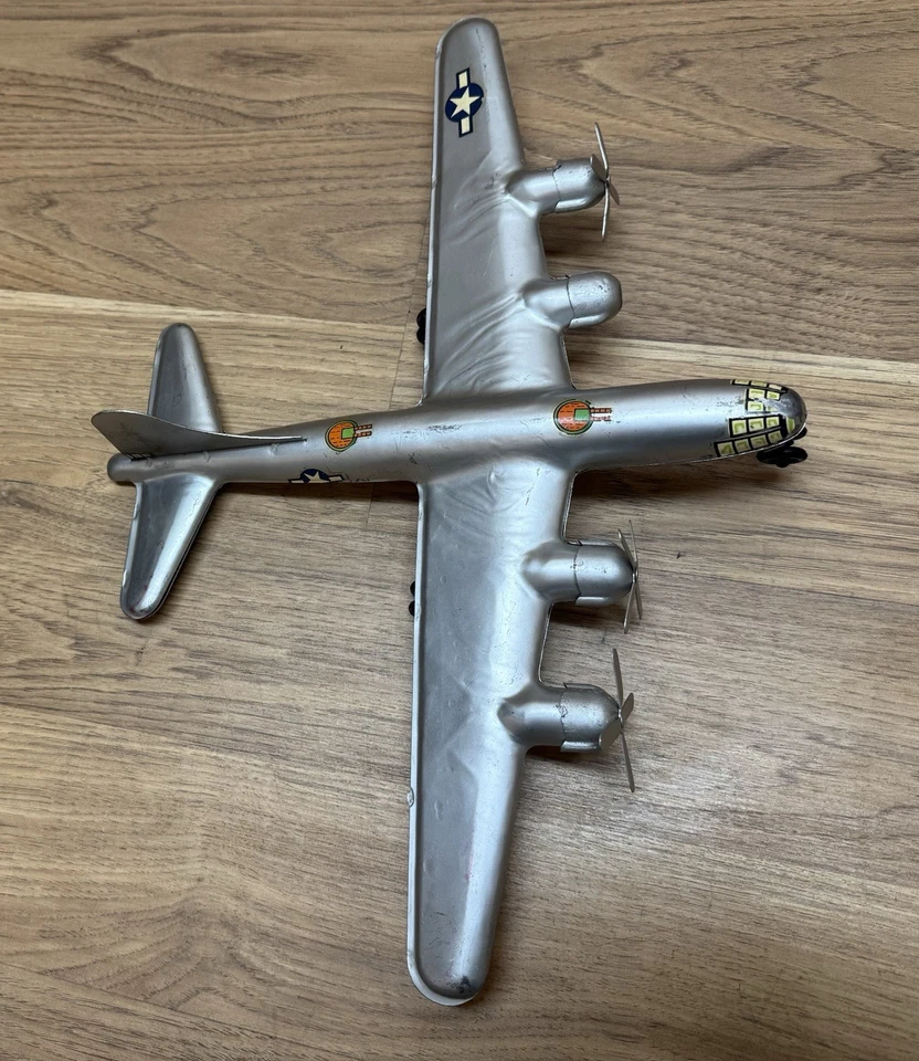 "Avión de acero prensado vintage Boeing B-29 Superfortress 16-3/4"" envergadura" Foto 2 de 4