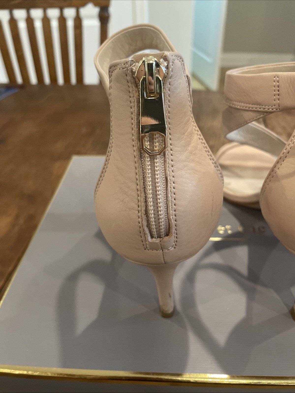 Louise et Cie Heels - Lo-Hilio Begonia Smooth Tumbled Baby - Women’s Size 7.5M