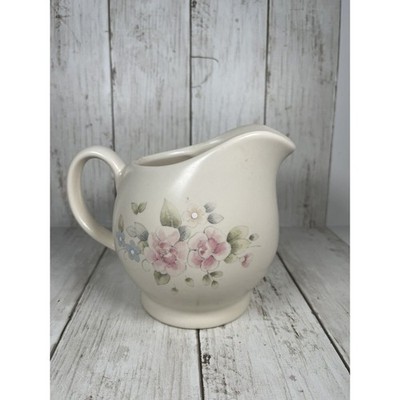 Pfaltzgraff USA Tea Rose Large Gravy Boat Sauce Pitcher Pink Blue Flowers
