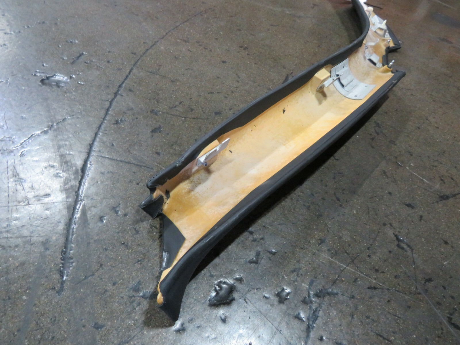 Ferrari 599 GTB, RH, Right, A-Pillar Interior Trim Panel, Used, P/N 69868000