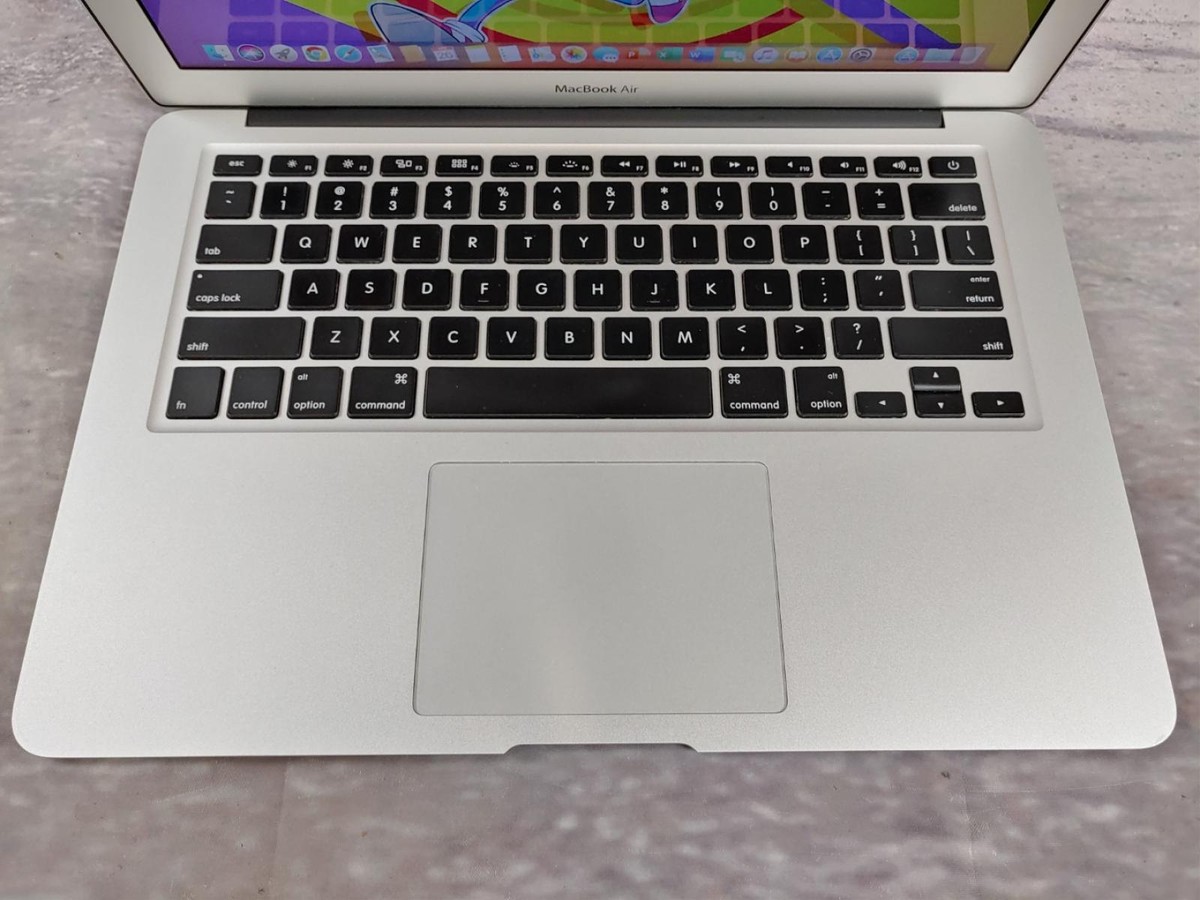 Apple MacBook Air 13