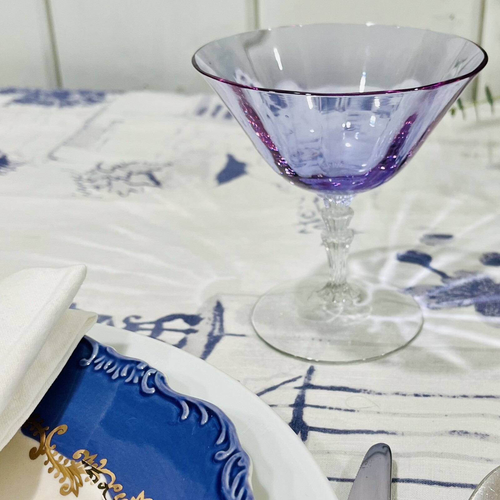 5 VINTAGE Fostoria Wisteria Martini / Champagne / Short Sherbet Glasses