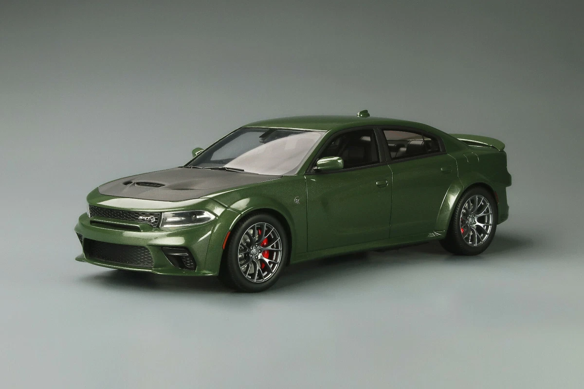 GT Spirit 1 18 Scale 2020 Dodge Charger SRT Hellcat Widebody F8 Green Model