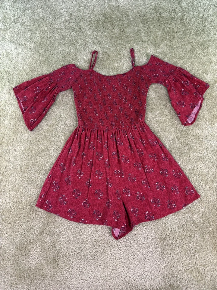 Romper Hollister Feminino Tamanho Médio Vermelho Floral Curto Elástico E779 - Imagem 2 de 4