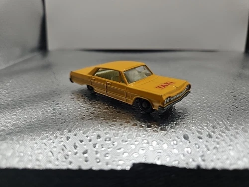 Vintage MATCHBOX CAR CHEVROLET IMPALA TAXI Made in England by LESNEY No 20