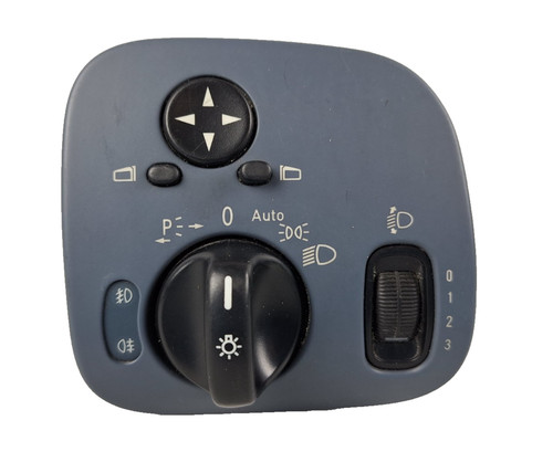 Mercedes W203 2006 Scheinwerfer Lampen Nebelscheinwerfer Schalter A2035450604