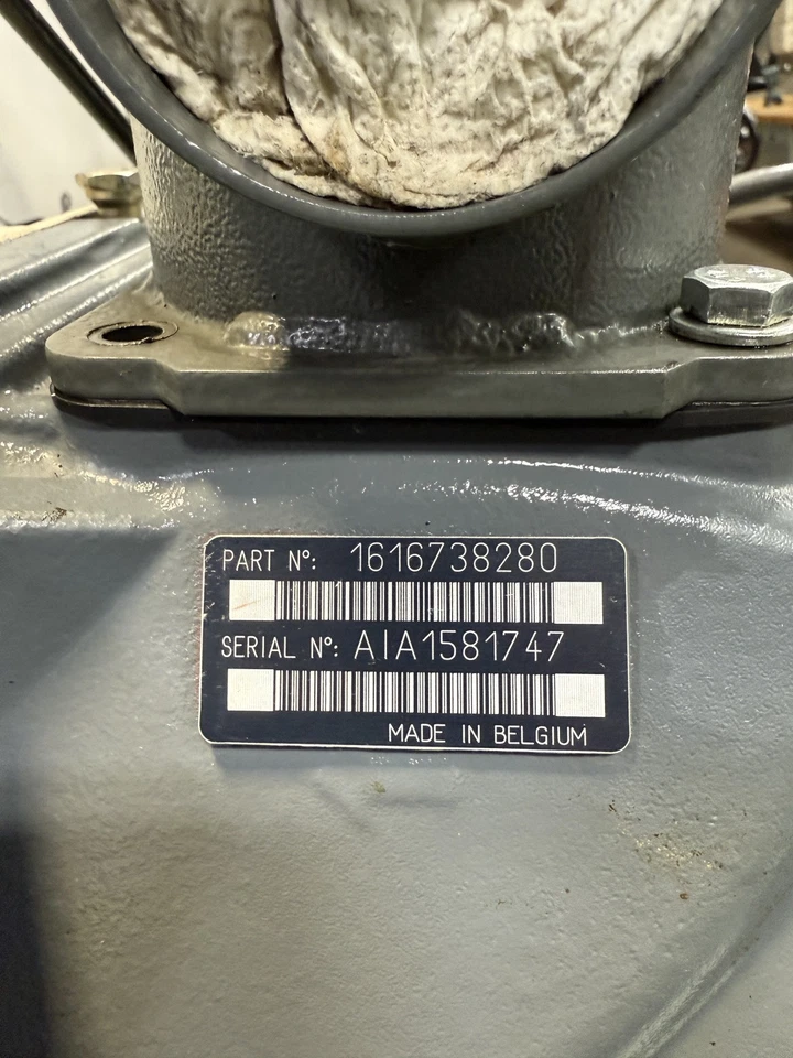 Air End 1616738280 1616738290 Atlas Copco Compresor de aire Compresor de tornillo usado Foto 2 de 4