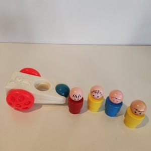 Vintage Fisher Price Click N’ Clatter Car Toddler Preschool Toy