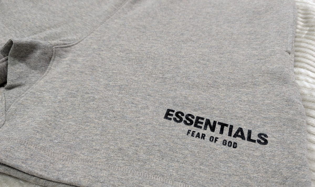 Fear of God Essentials Sweatshorts Dark Oatmel Size M Oversized