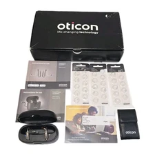 Oticon More 1 Left and Right Hearing Aid and miniRITE R Smart Charger