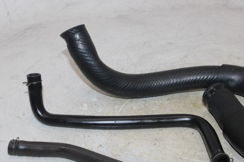 2000 SUZUKI GSXR 750 OEM HOSE LINES MISC SET - Image 4 of 4