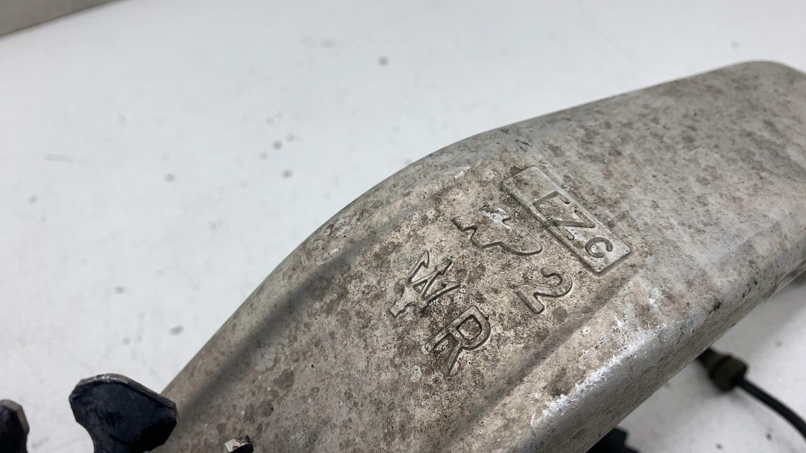 ⭕ 2017-2022 Maserati Levante Front Passenger Spindle Knuckle Right AWD 670032052