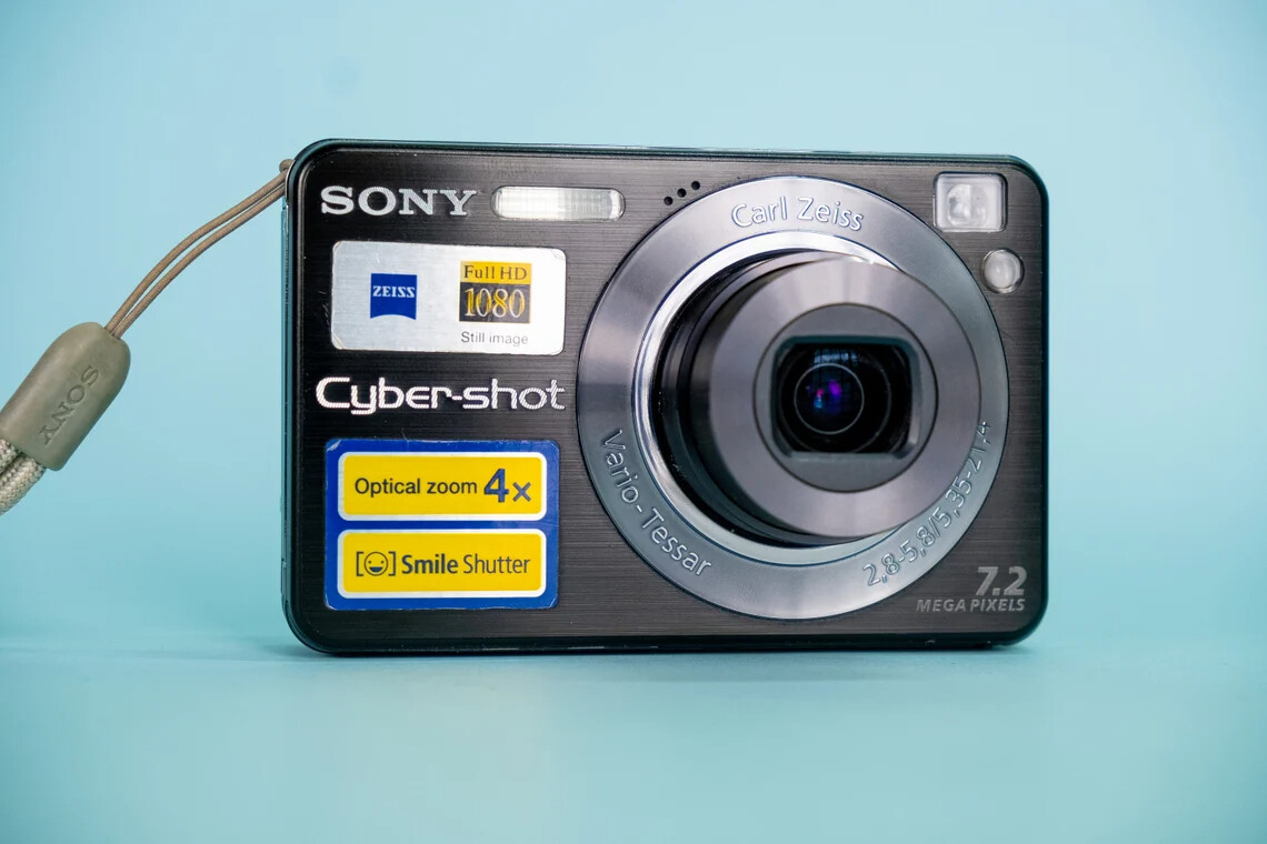 SONY Cyber−Shot W DSC-W110 オールドデジカメ　306 SONY Cyber−Shot W DSC-W110 オールドデジカメ 306 - メルカリ