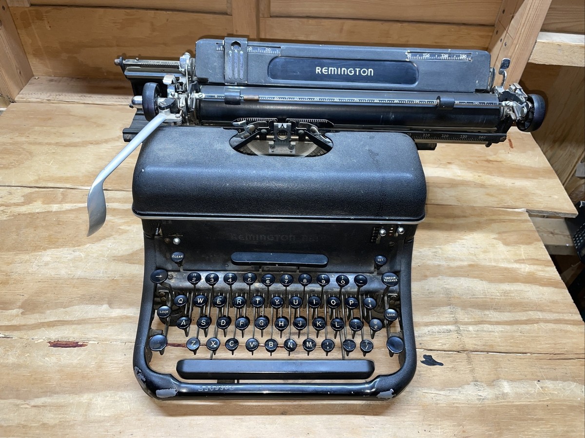 Vintage -30's? Remington - Antique Manual Typewriter - Model