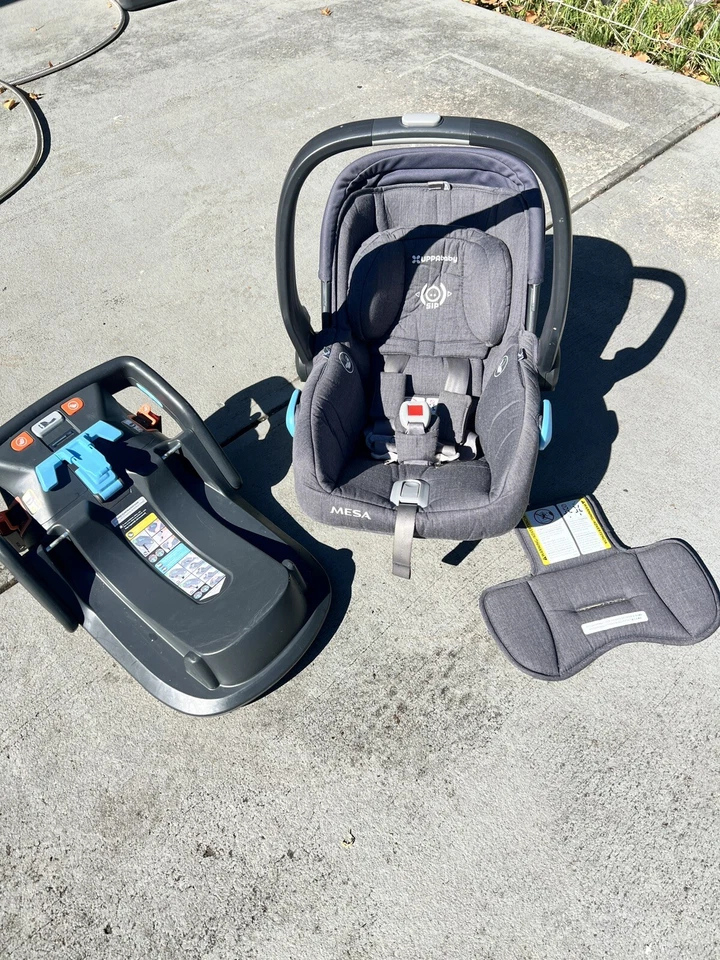 2020 UPPAbaby Vista Full Size Complete Stroller Color: Jade - Image 2 of 4