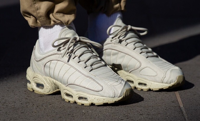 air max tailwind sandtrap