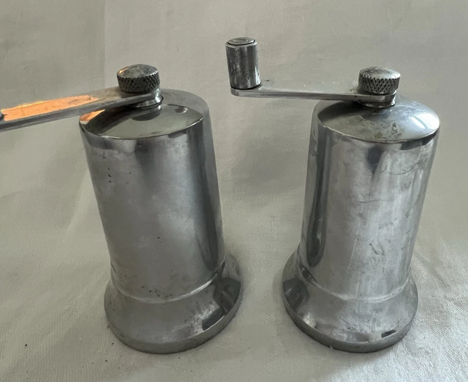 Molinillo de sal y pimienta Perfex Francia de colección 4" aluminio fundido sólido MCM Foto 2 de 4