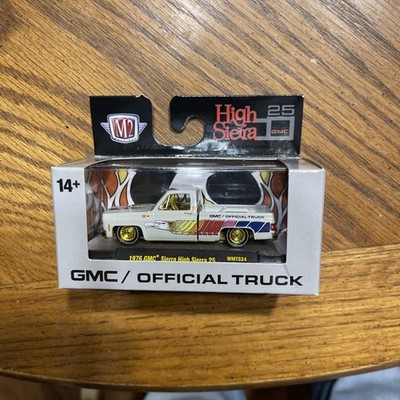 NEW M2 MACHINES CHASE 76 GMC SIERRA HIGH SIERRA 25 WMTS24 26-26